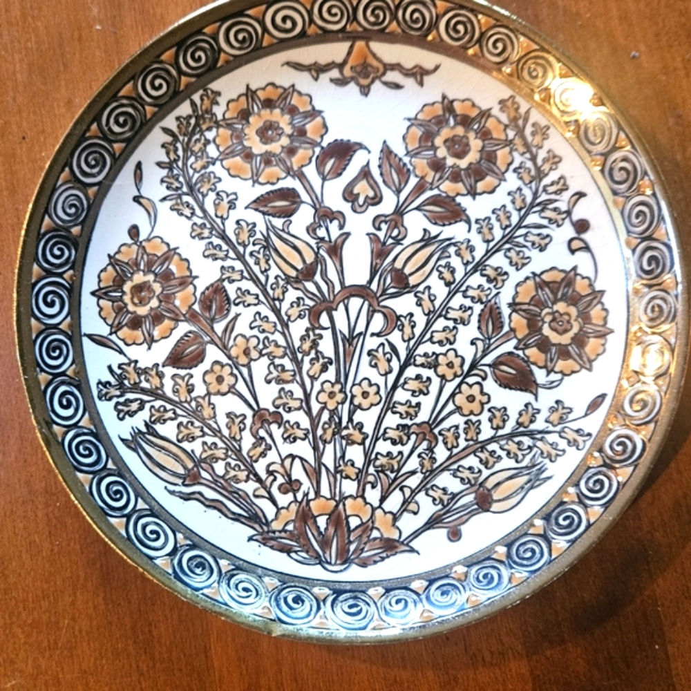 VNT Greek Made Brown and Gold Ceramic Art Plate with